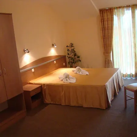 Hotel Zeus