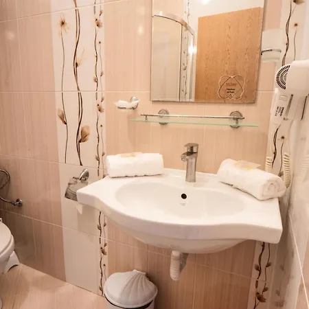 Hotel Zeus 3*