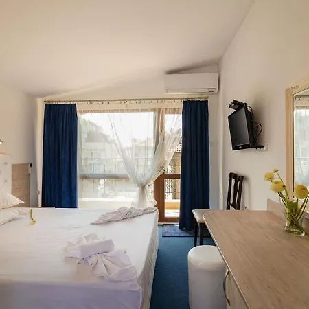 Zeus Hotell
